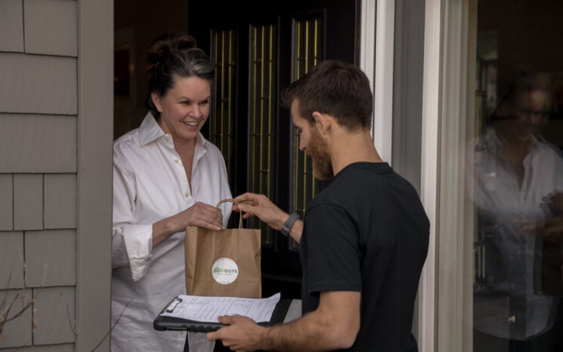 Cannabis delivery software like Meadow makes it easy to navigate regulatory changes in California